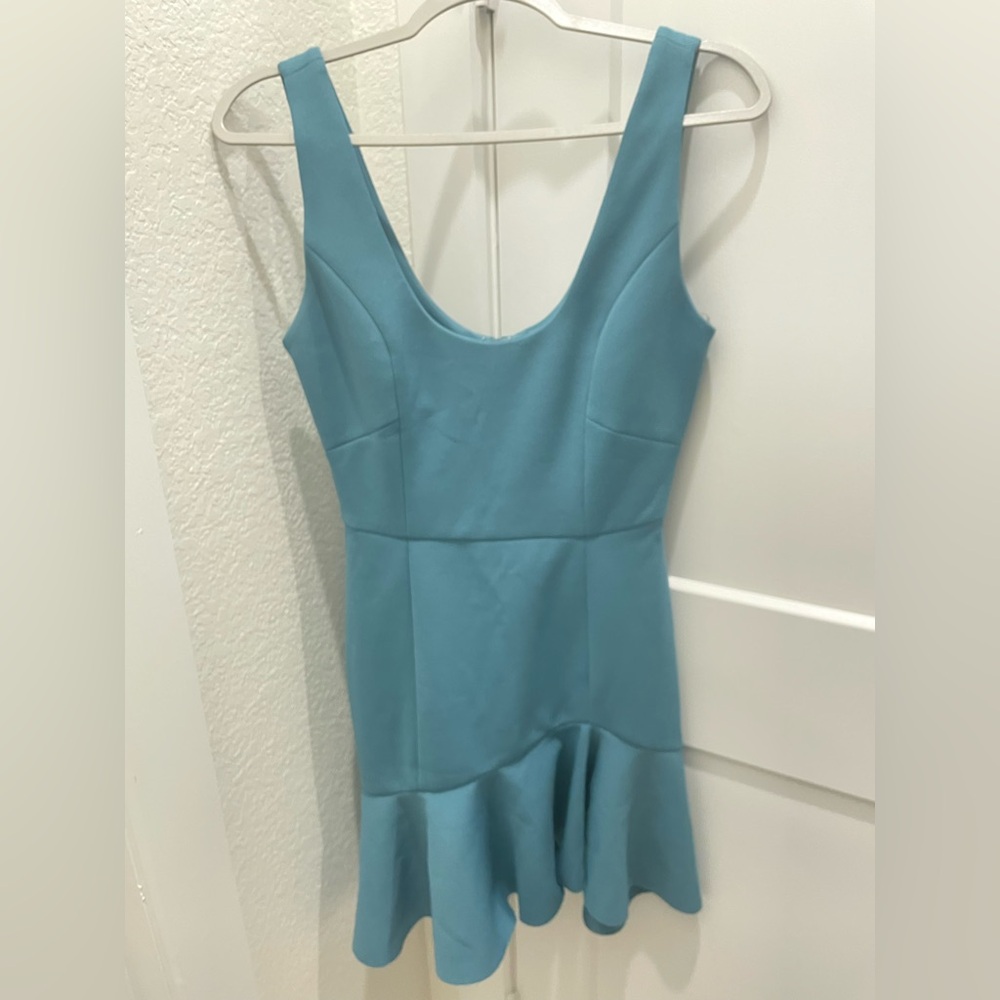 Elliatt Elliatt Small Blue Teal Sleeveless Dress
